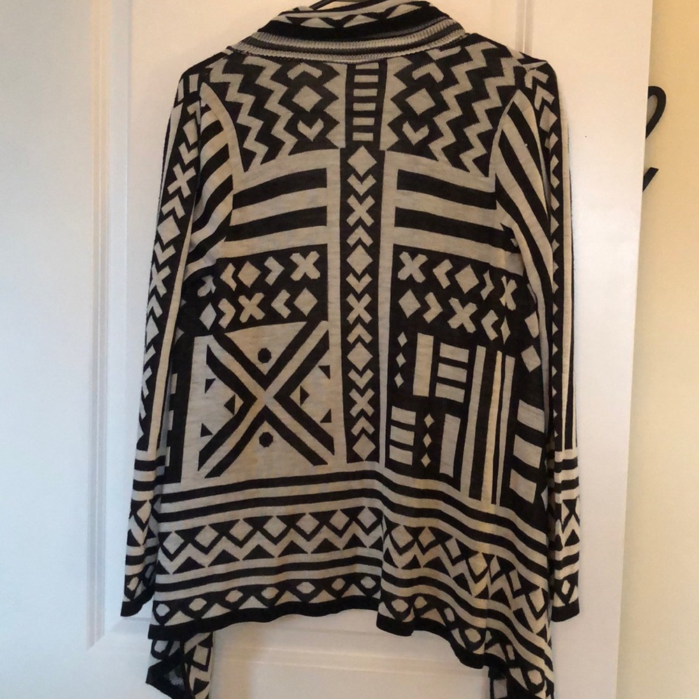 Cardigan - Picture 2 of 2